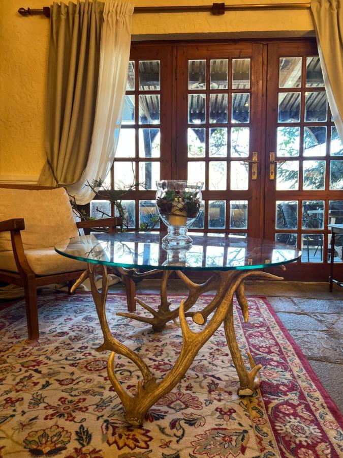 Bourazani Wild Life Resort Konitsa Bagian luar foto