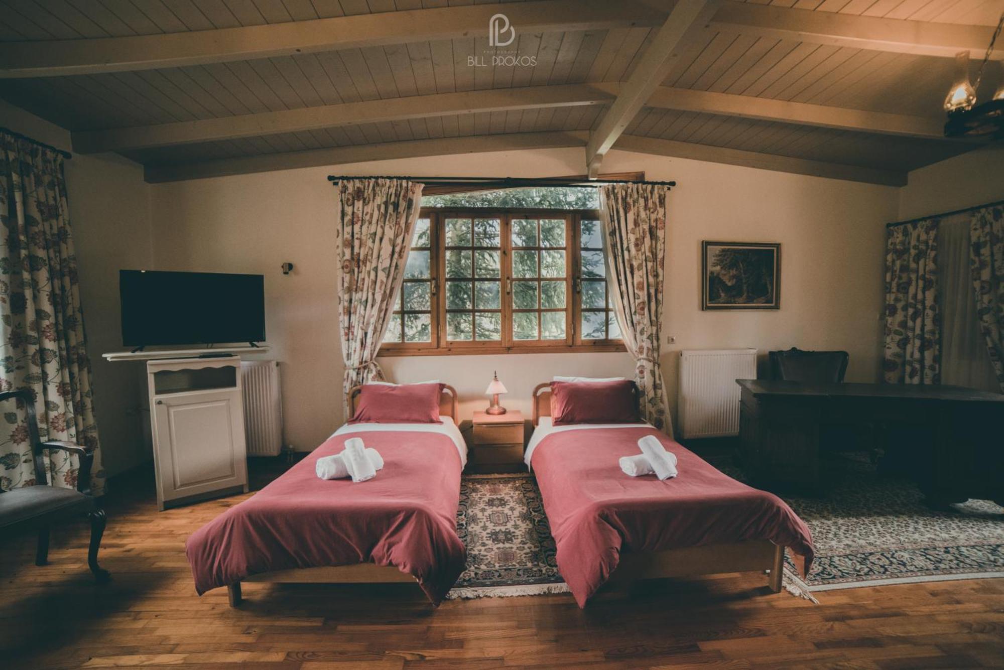 Bourazani Wild Life Resort Konitsa Ruang foto