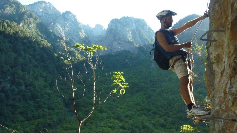 Bourazani Wild Life Resort Konitsa Bagian luar foto