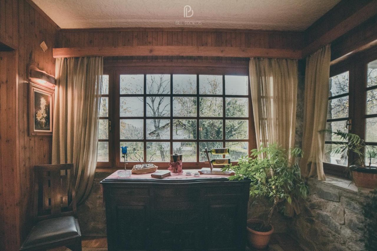 Bourazani Wild Life Resort Konitsa Bagian luar foto